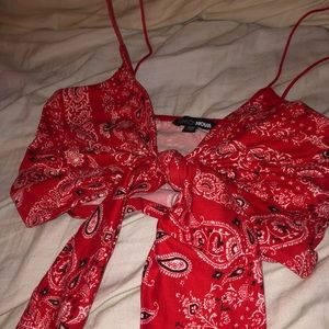 Bandanna pattern crop top❤️